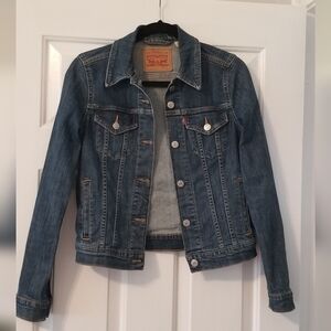 Women's Denim Jacket